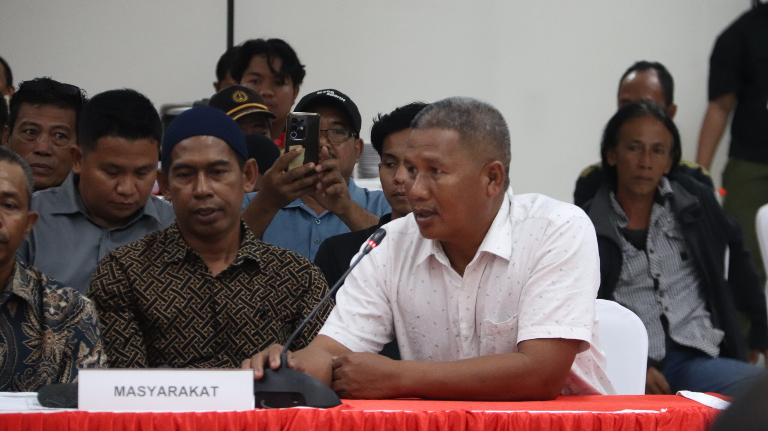 Kades Mangkupadi